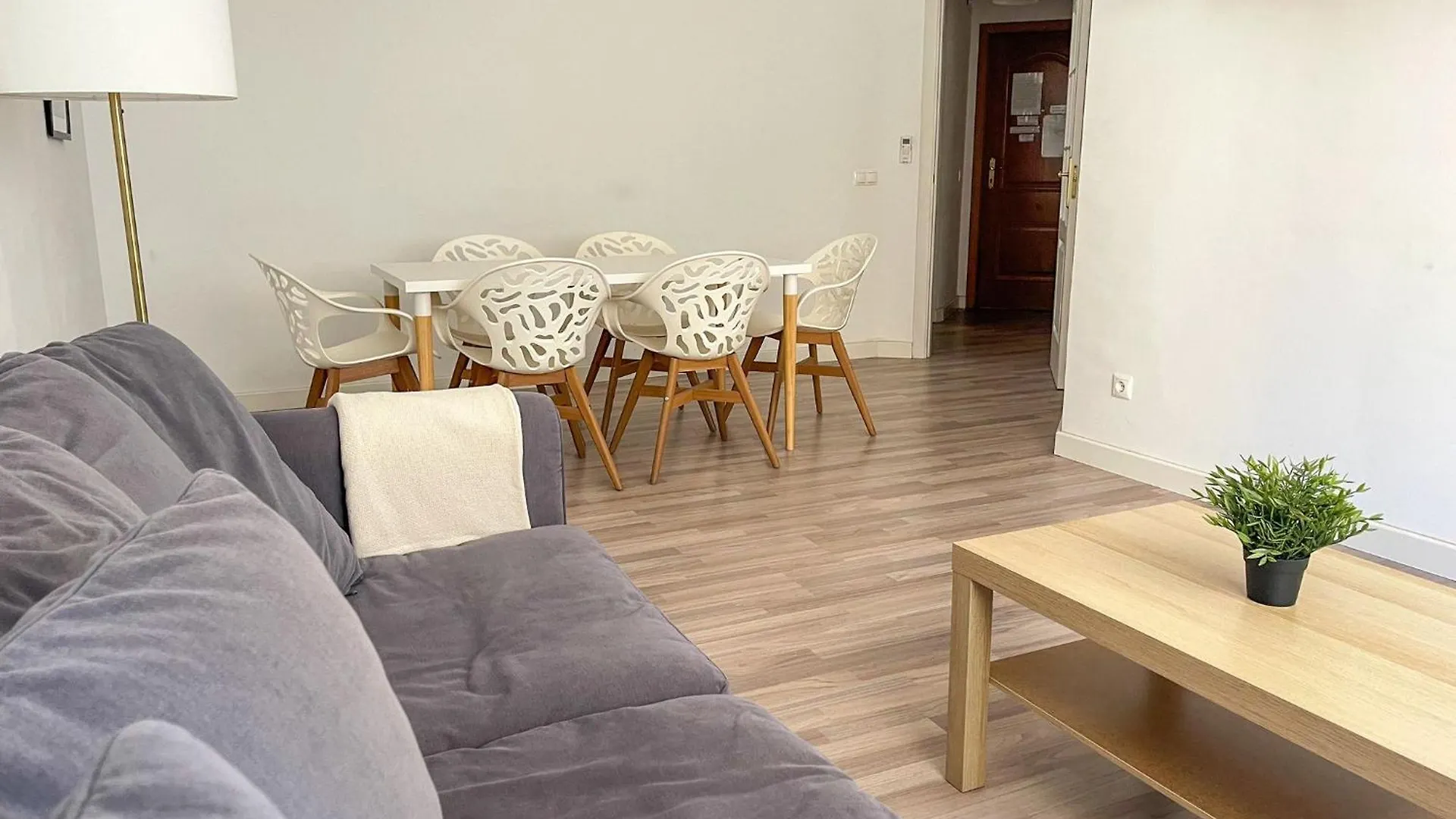 Central & Beautiful Apartment By Dv Properties #P2 Малага Испания