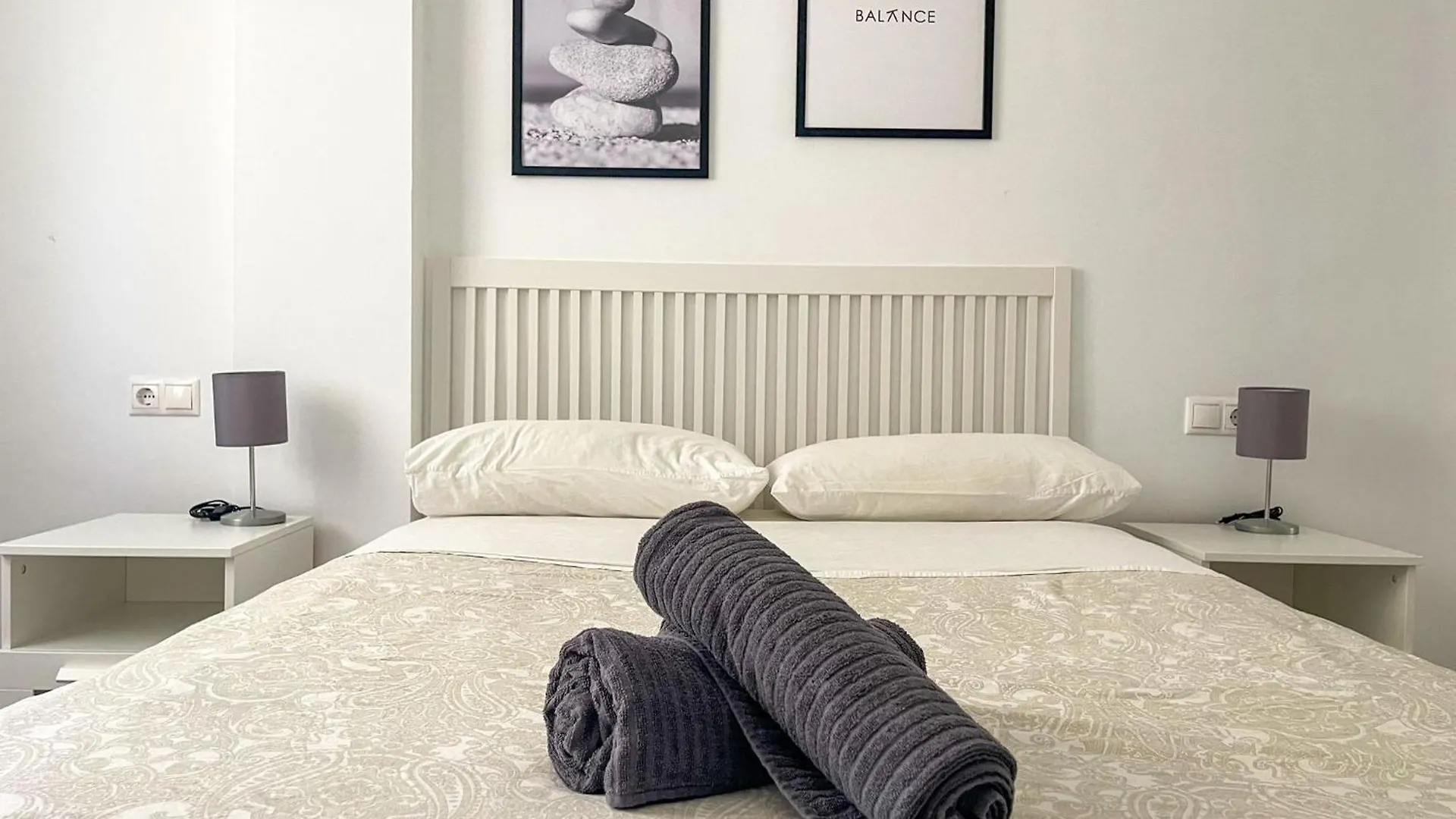 Central & Beautiful Apartment By Dv Properties #P2 Malaga 0*,